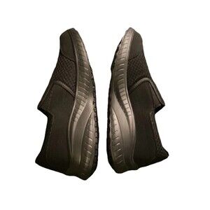 Skechers Slip On Resistant Air Cooled Memory Foam Shoes Men’s 10 Walk Sneakers